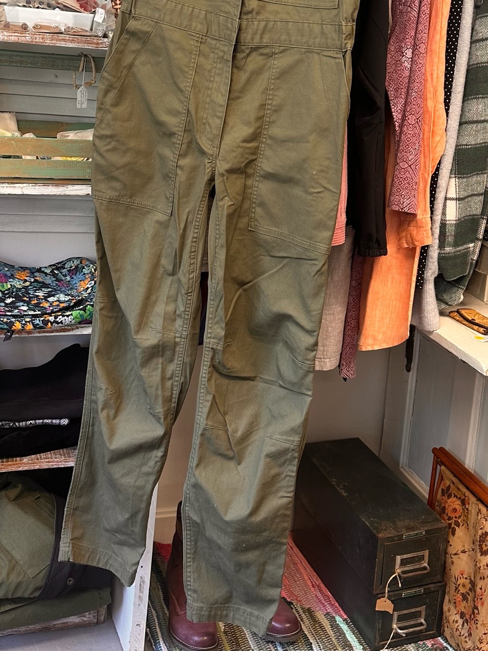 Duluth new w/o tags Olive Green Utility Sleeveless Jumpsuit - Picture 14 of 14